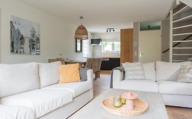 Vakantiewoning In Villapark De Oesterbaai 113